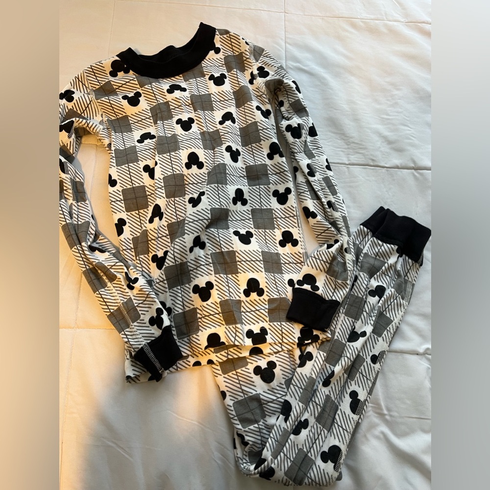 Hanna Andersson Mickey Mouse Pajamas cotton boys long sleeve